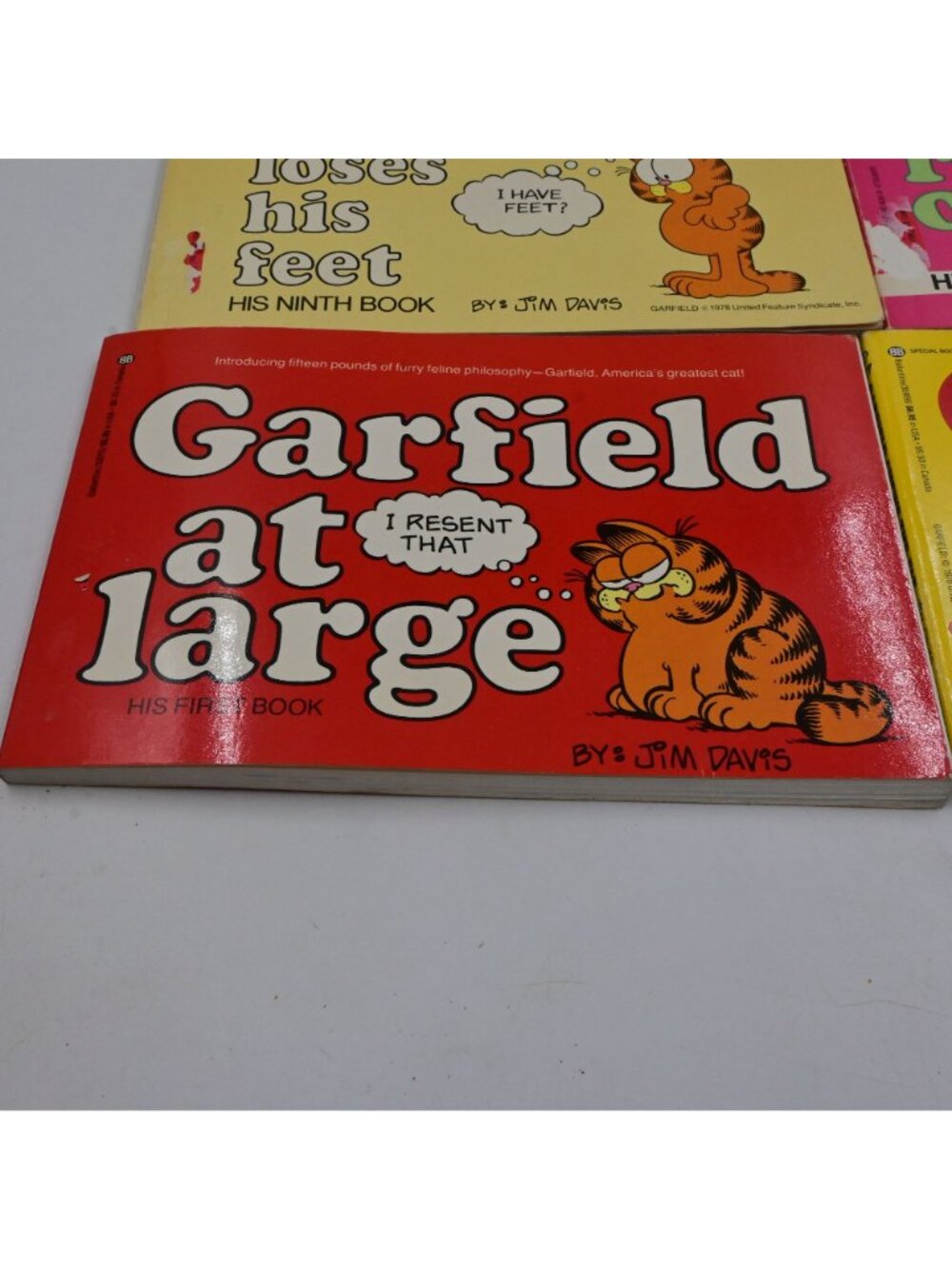 Garfield Comic Strip Book Lot Jim Davis Vintage Lot Of 12 - Picture 2 of 16
